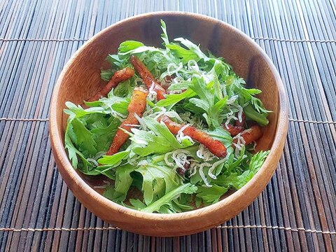 生でも美味しく! さっぱりヘルシー 春菊のサラダ